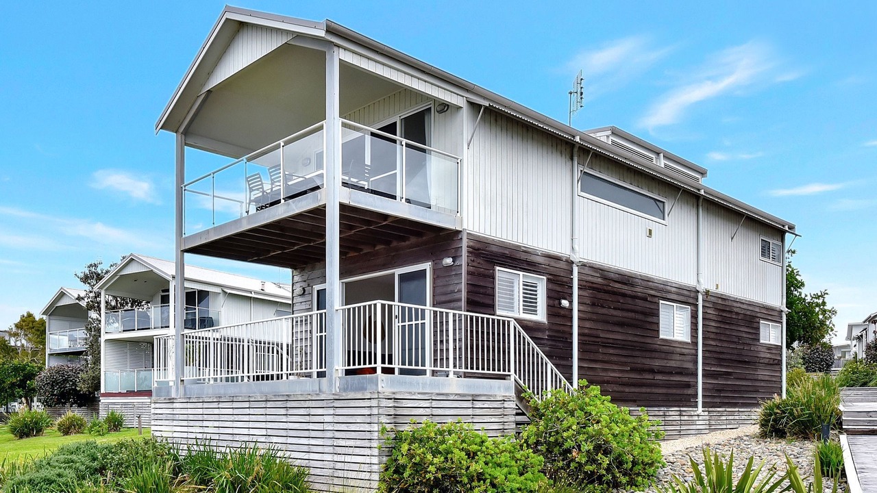 Photo of Outdoor in Caves Beach