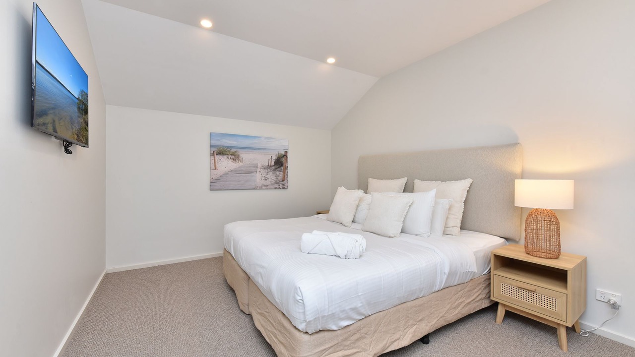 Photo of Bedroom in Caves Beach
