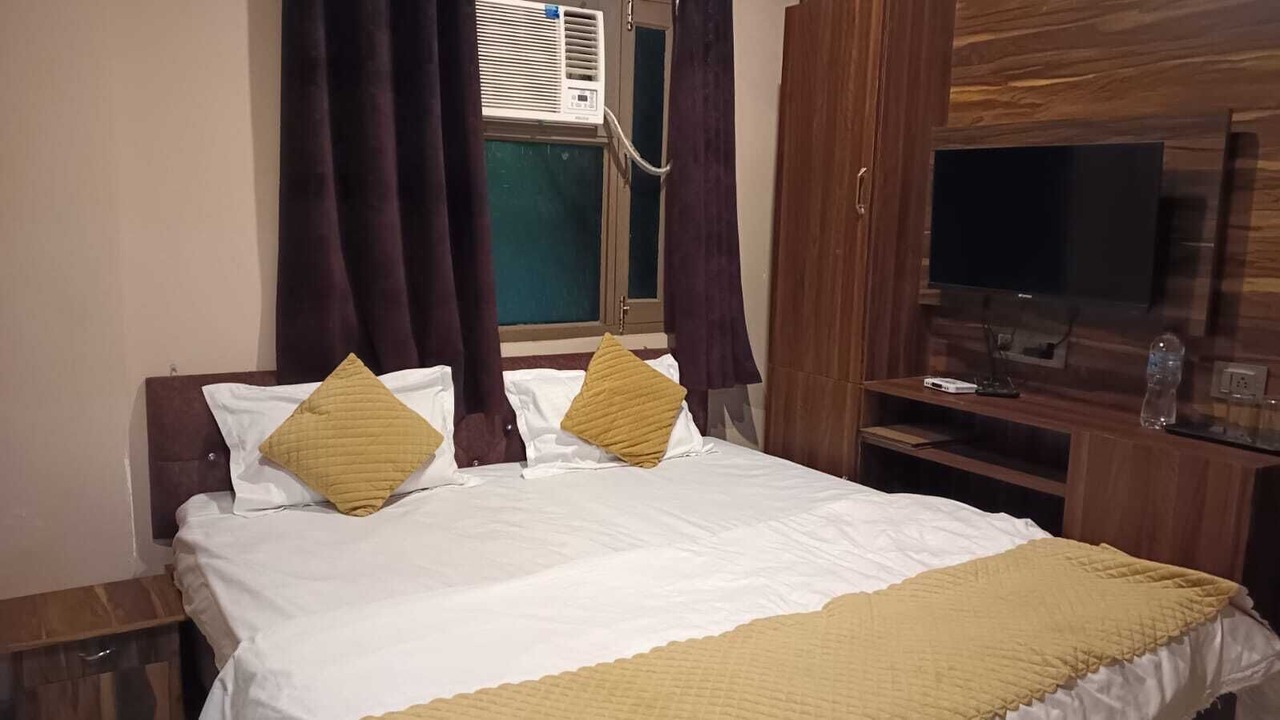 Photo of Bedroom in Varanasi
