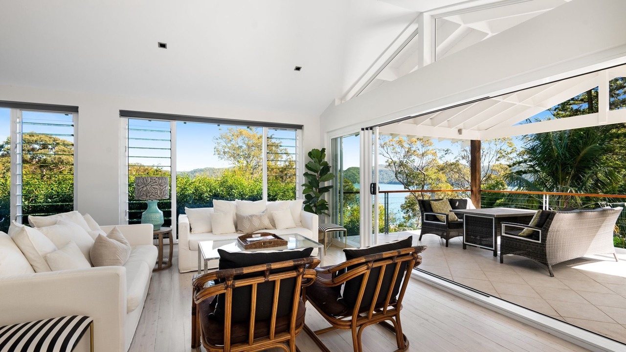 Photo of Livingroom in Clareville