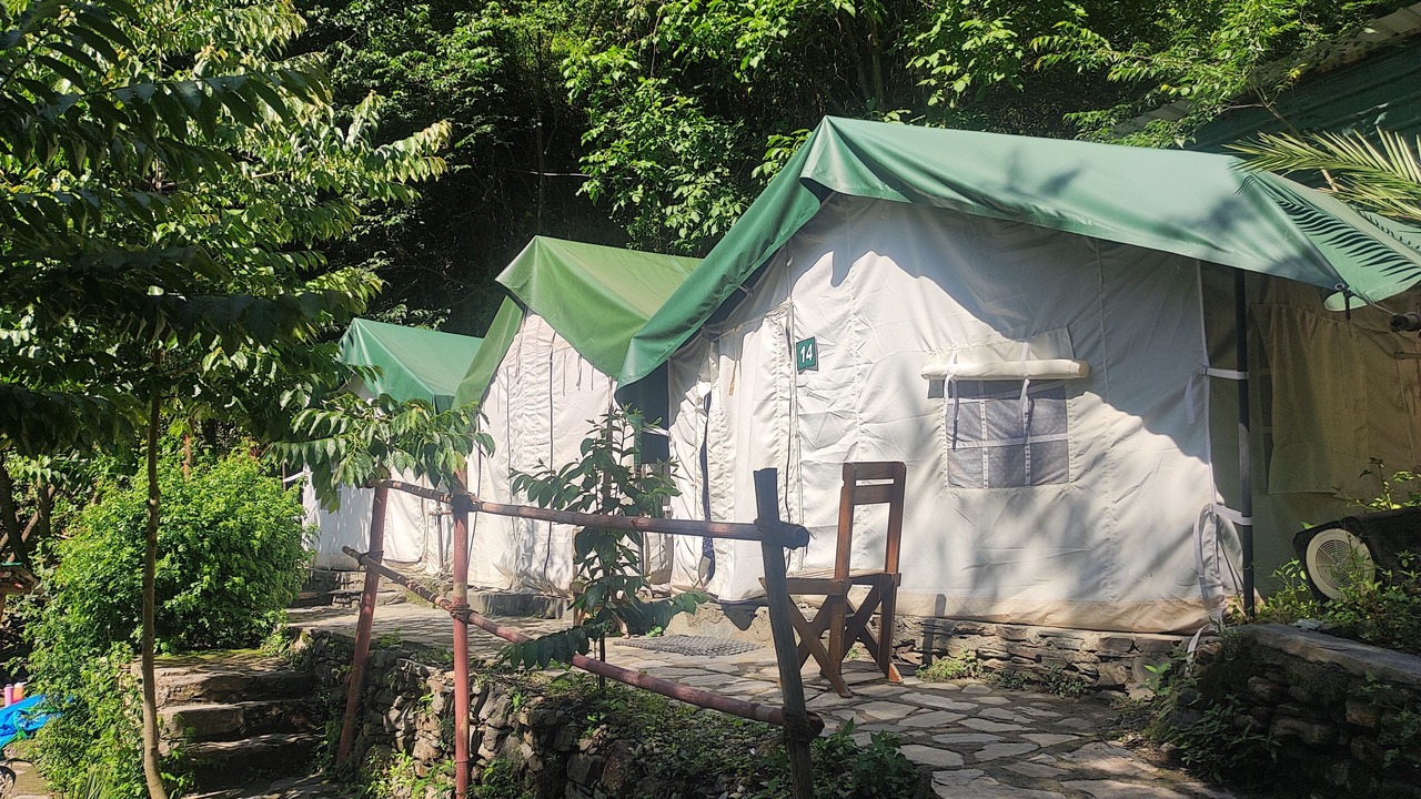Photo of Bedroom in Shimla