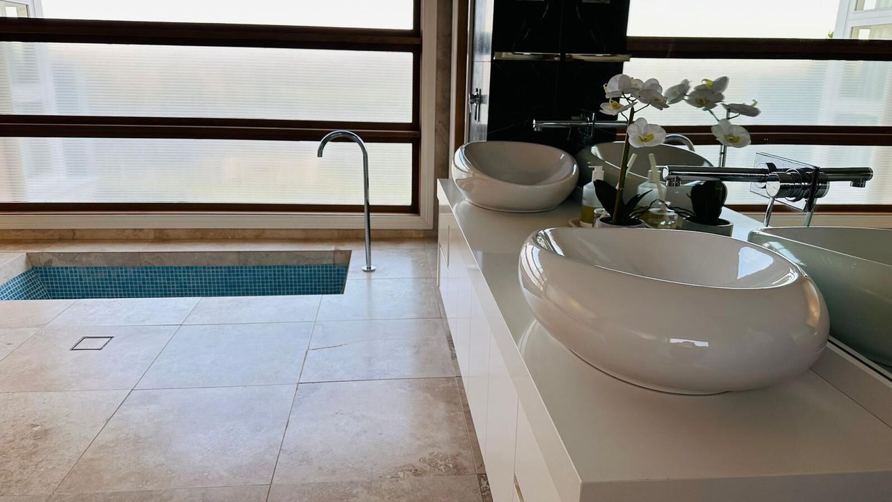 Photo of Bathroom in Picton