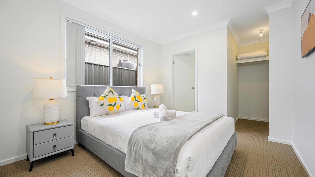 Photo of Bedroom in Denham Court