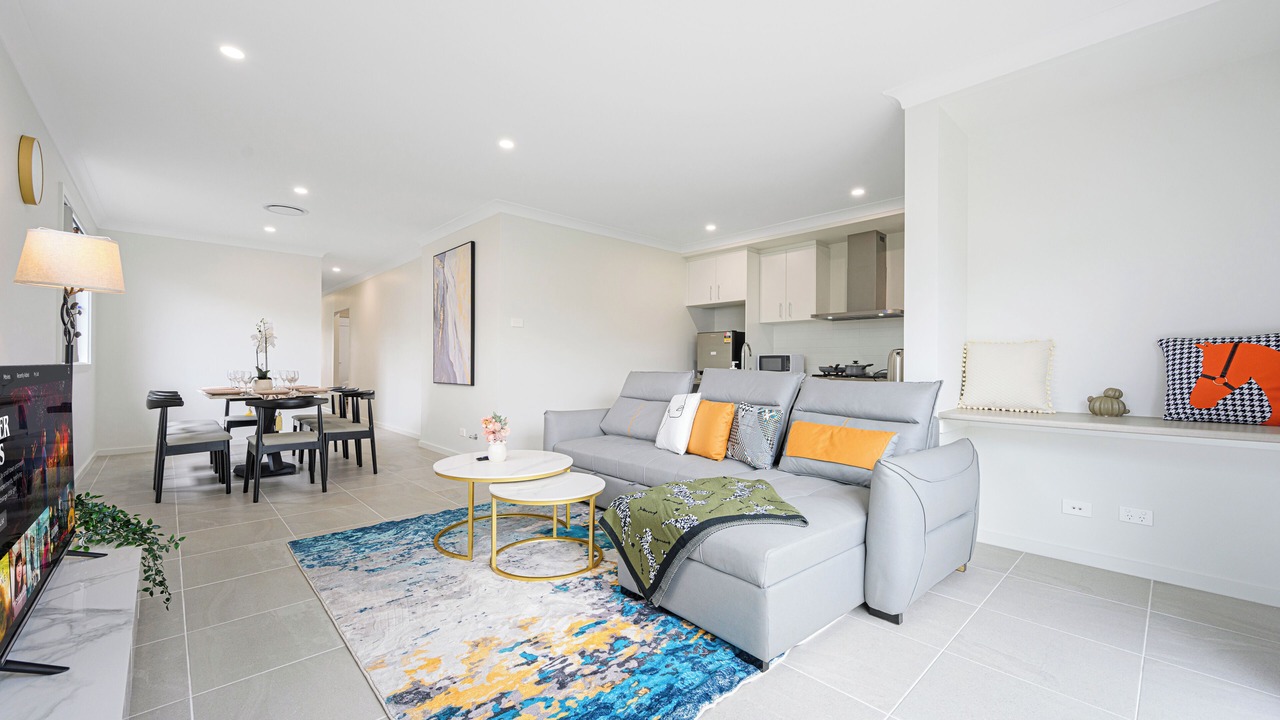 Photo of Livingroom in Denham Court