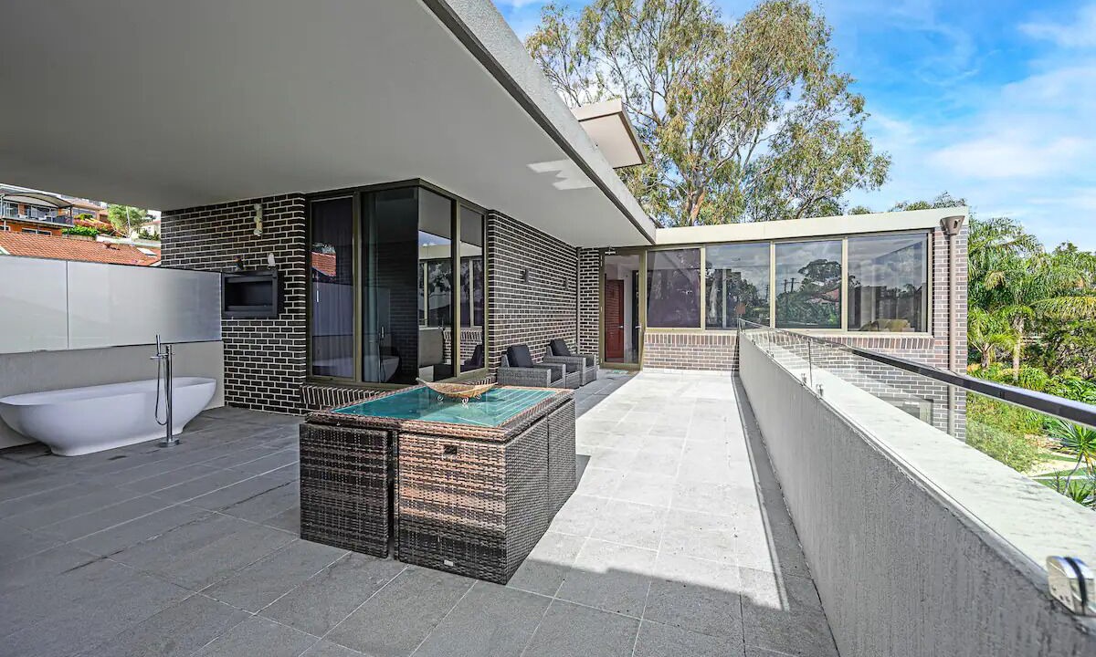 Photo of Patio Balcony in Putney