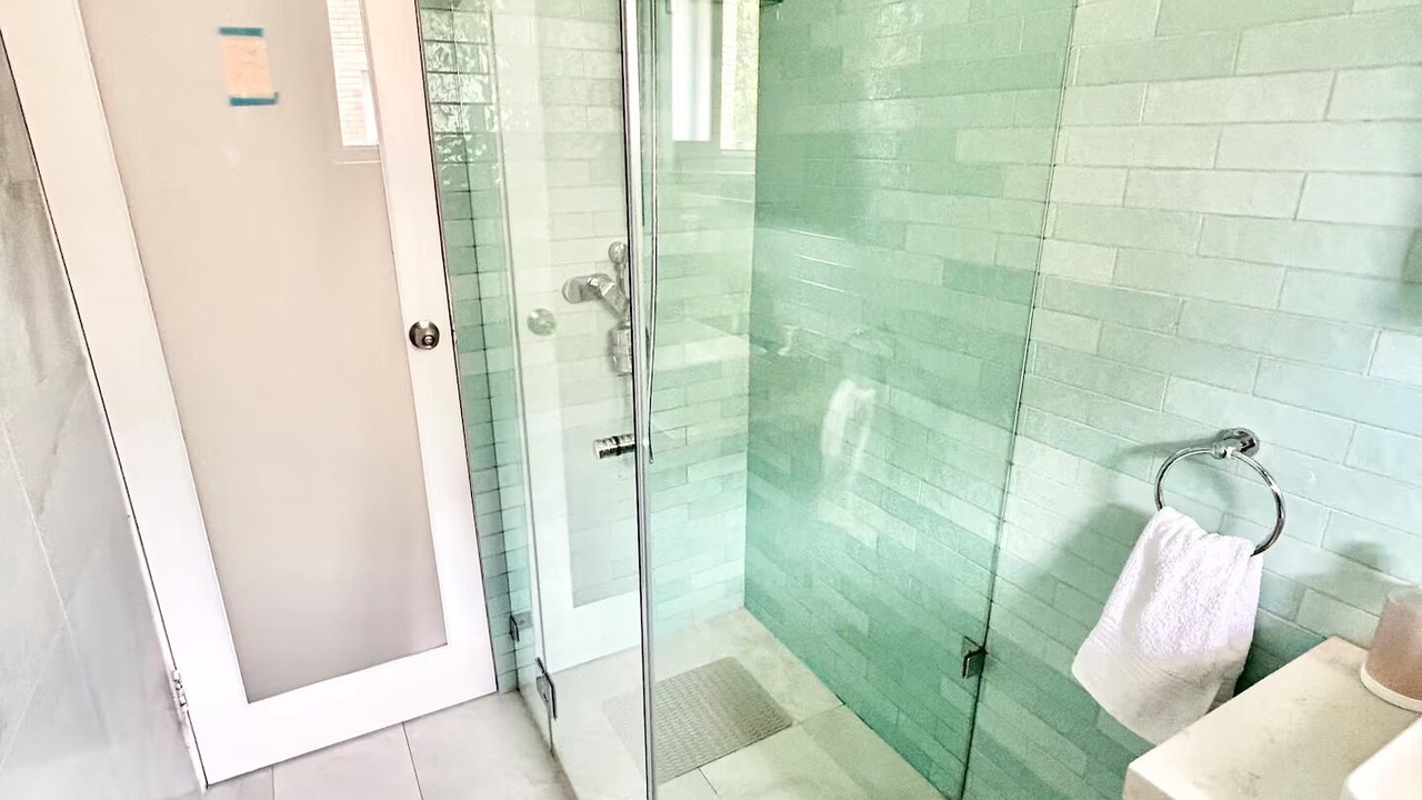 Photo of Bathroom in Hillsdale