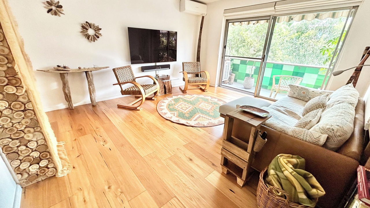 Photo of Livingroom in Hillsdale
