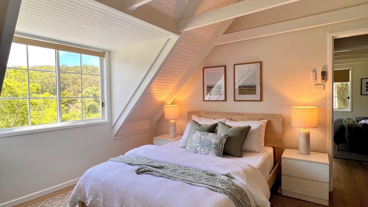 Photo of Bedroom in Macmasters Beach