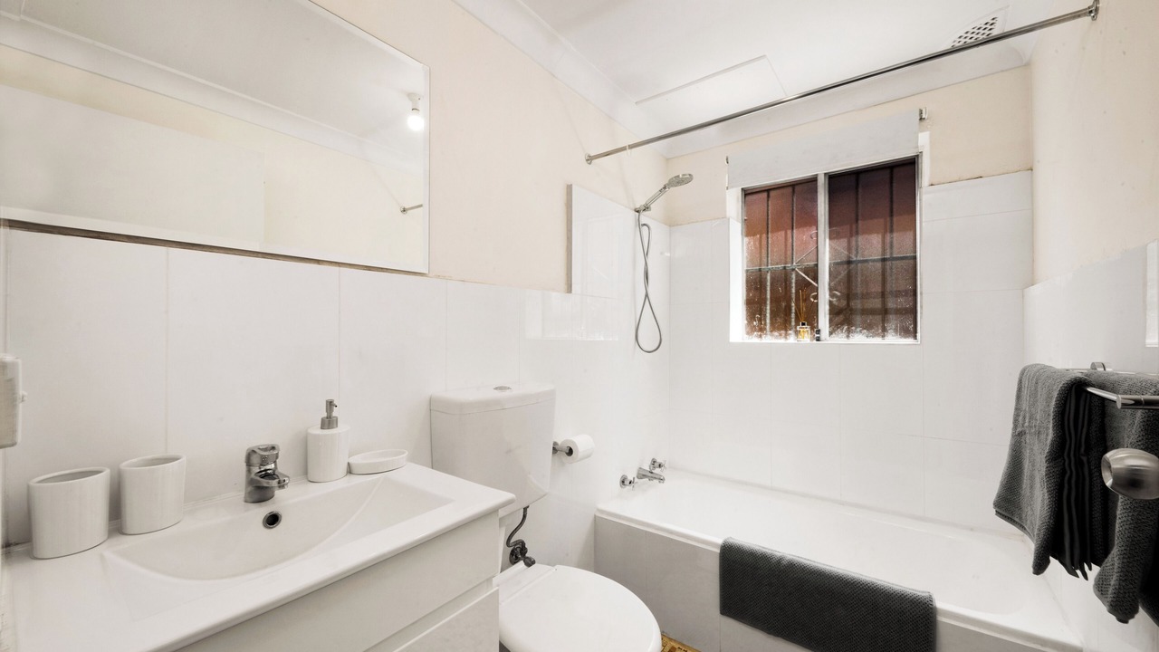 Photo of Bathroom in Cabramatta