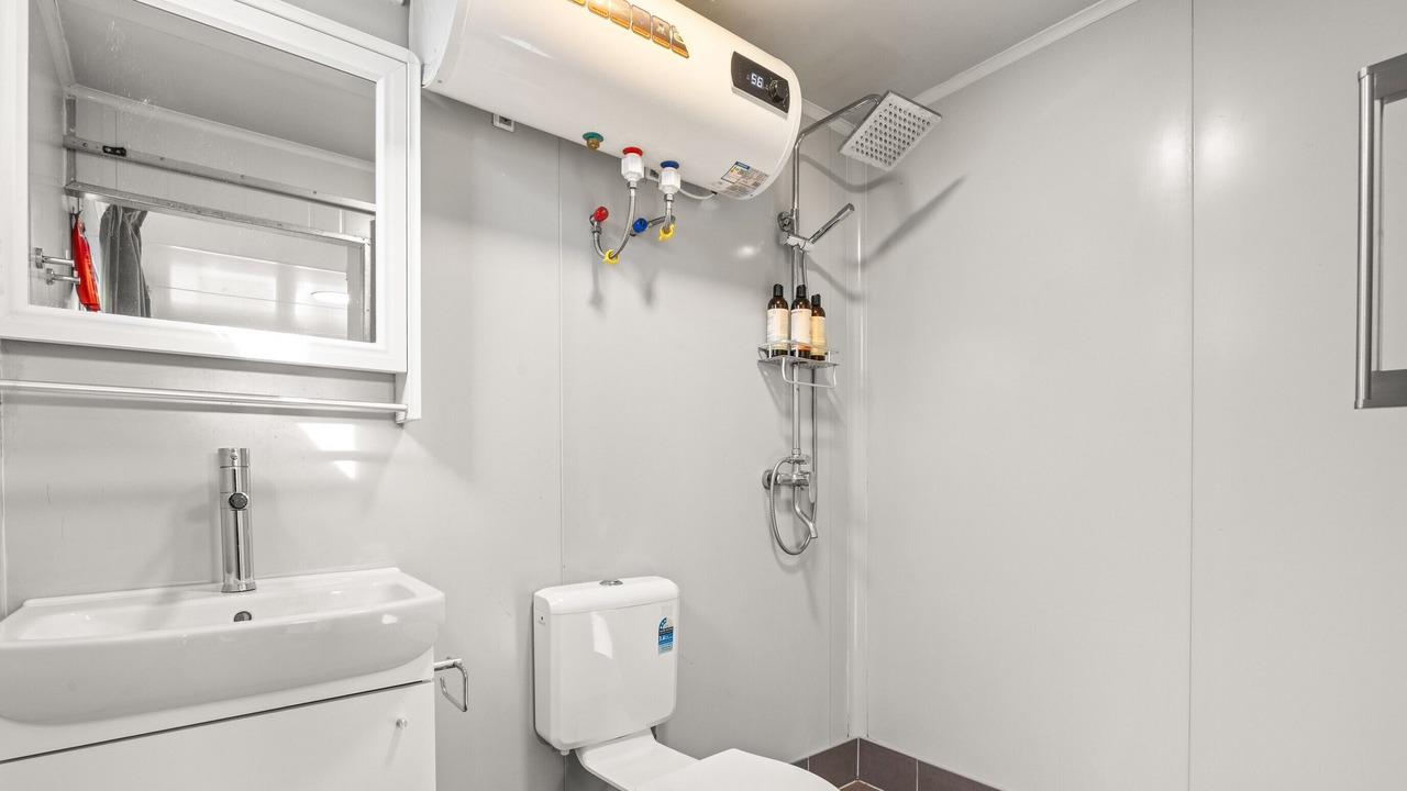 Photo of Bathroom in Giralang