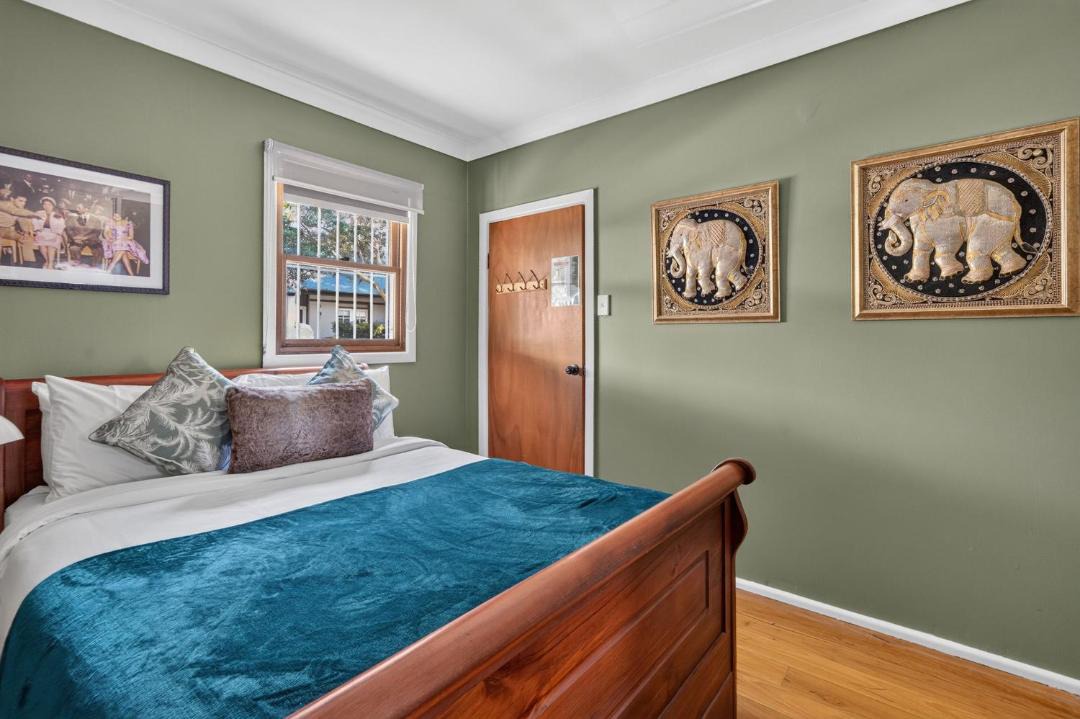 Photo of Others in Erskineville