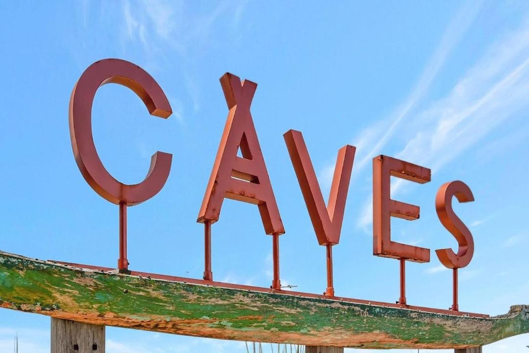 Photo of Others in Caves Beach