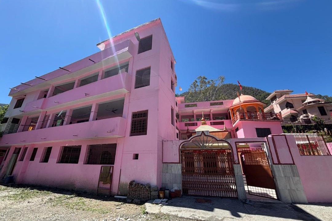 Photo of Buildings in Uttarkashi