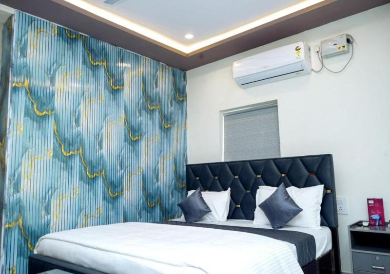 Photo of Bedroom in MVP Colony