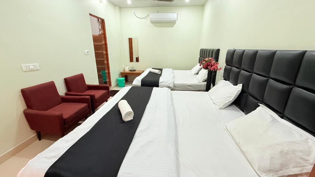 Photo of Bedroom in Naini