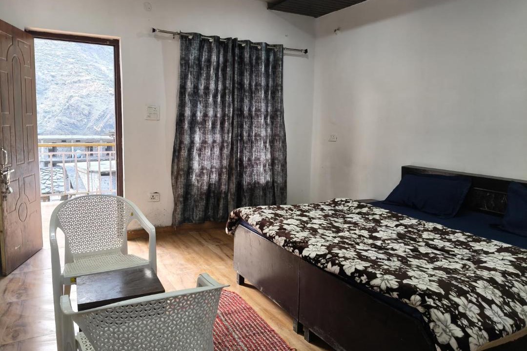 Photo of Bedroom in Kharsali