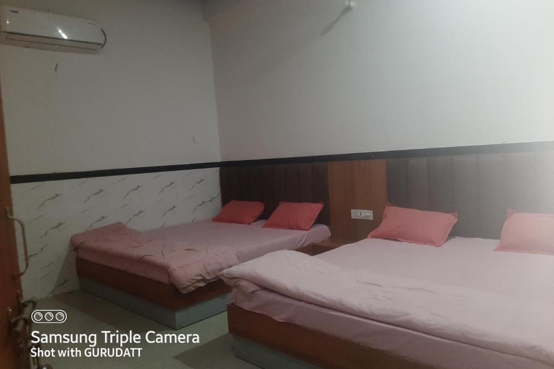 Photo of Bedroom in Khatu