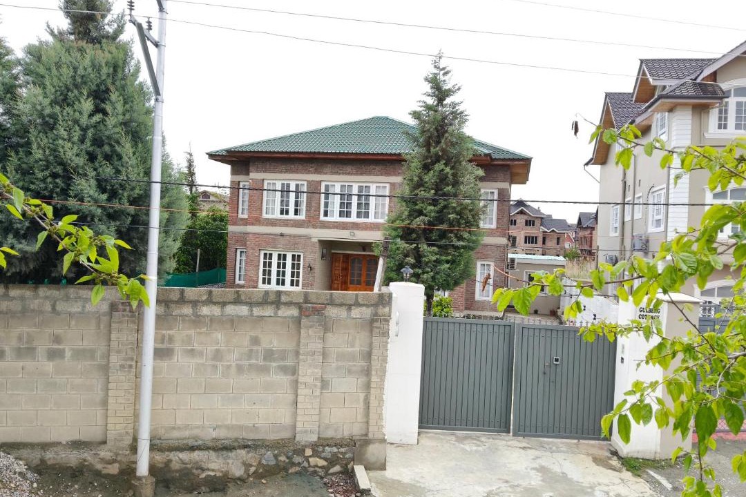 Photo of Others in Srinagar