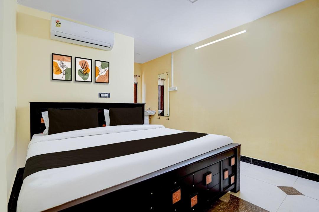 Photo of Bedroom in Annavaram