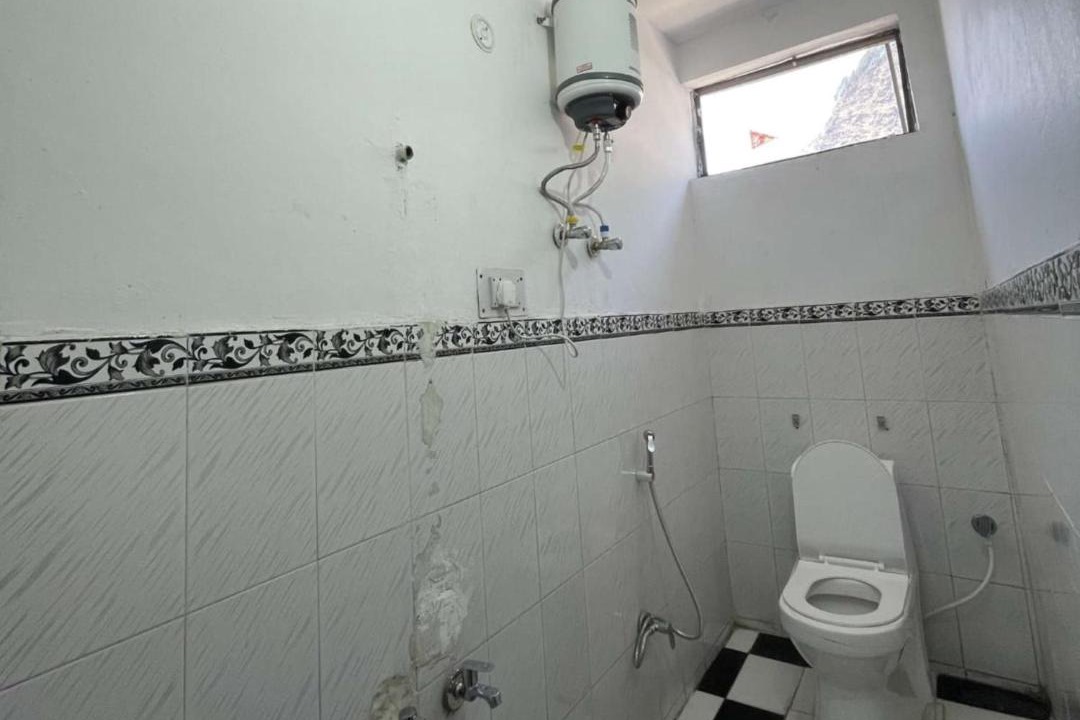 Photo of Bathroom in Pipalkoti