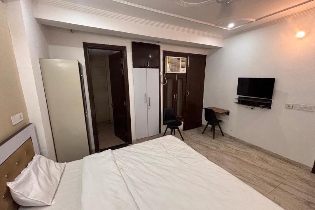 Photo of Bedroom in Sector 51