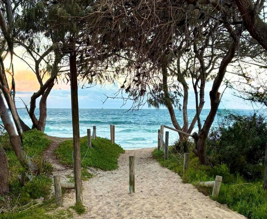 Photo of Others in Caves Beach