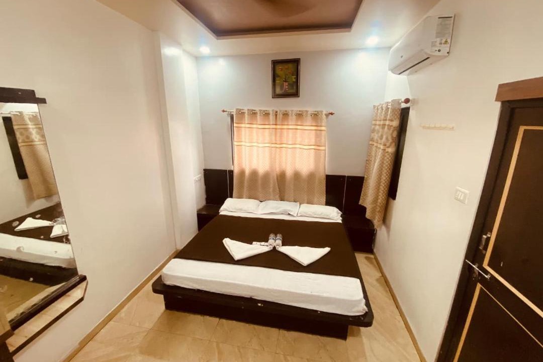 Photo of Bedroom in Tuljapur