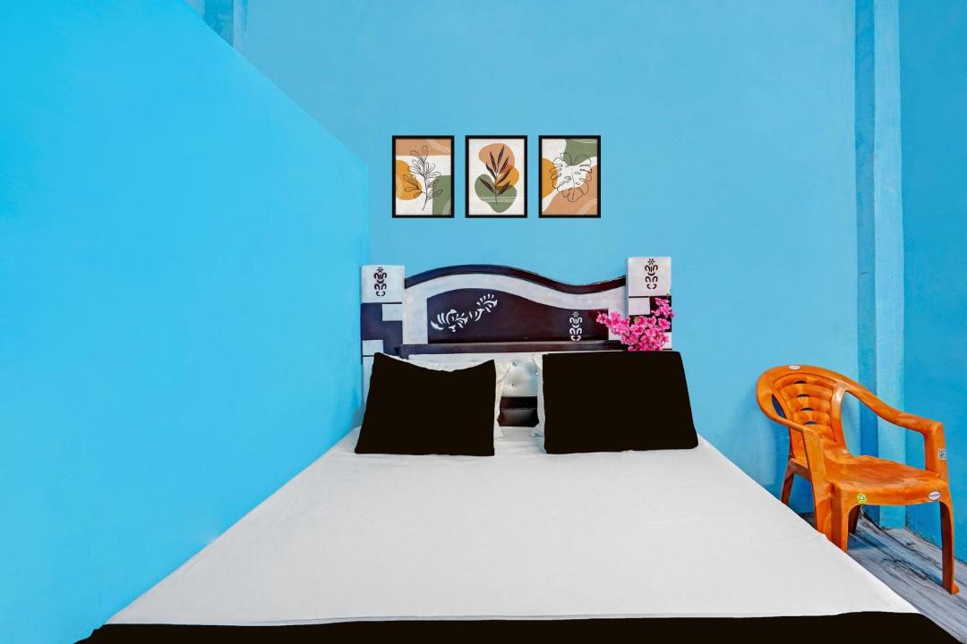 Photo of Bedroom in Malihabad