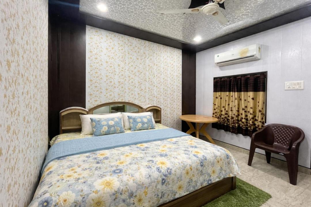 Photo of Bedroom in Varanasi