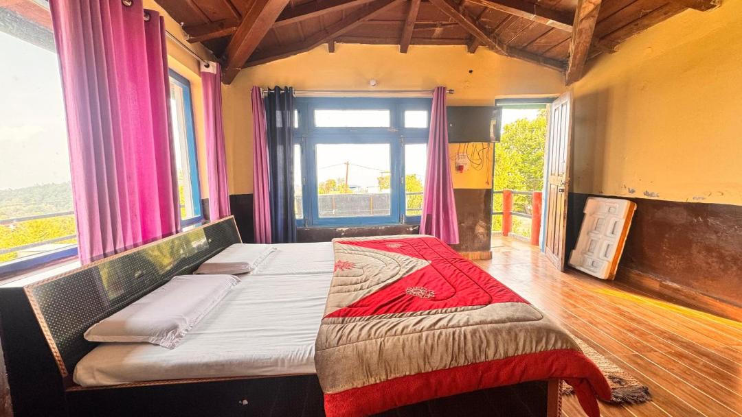 Photo of Bedroom in Chaukori