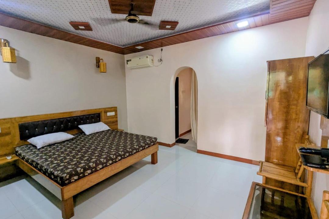 Photo of Bedroom in Tivarekar Wadi
