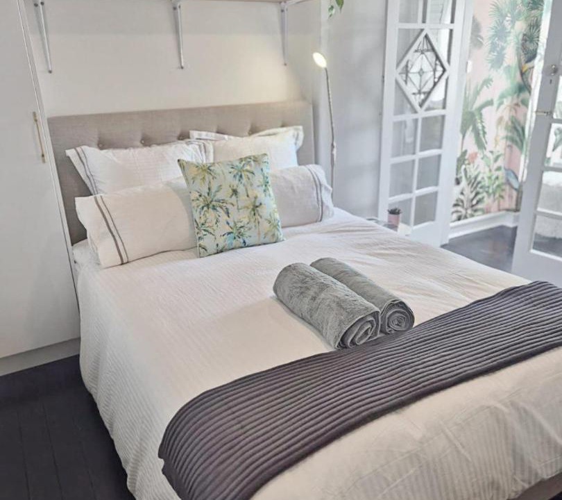 Photo of Bedroom in Elizabeth Bay