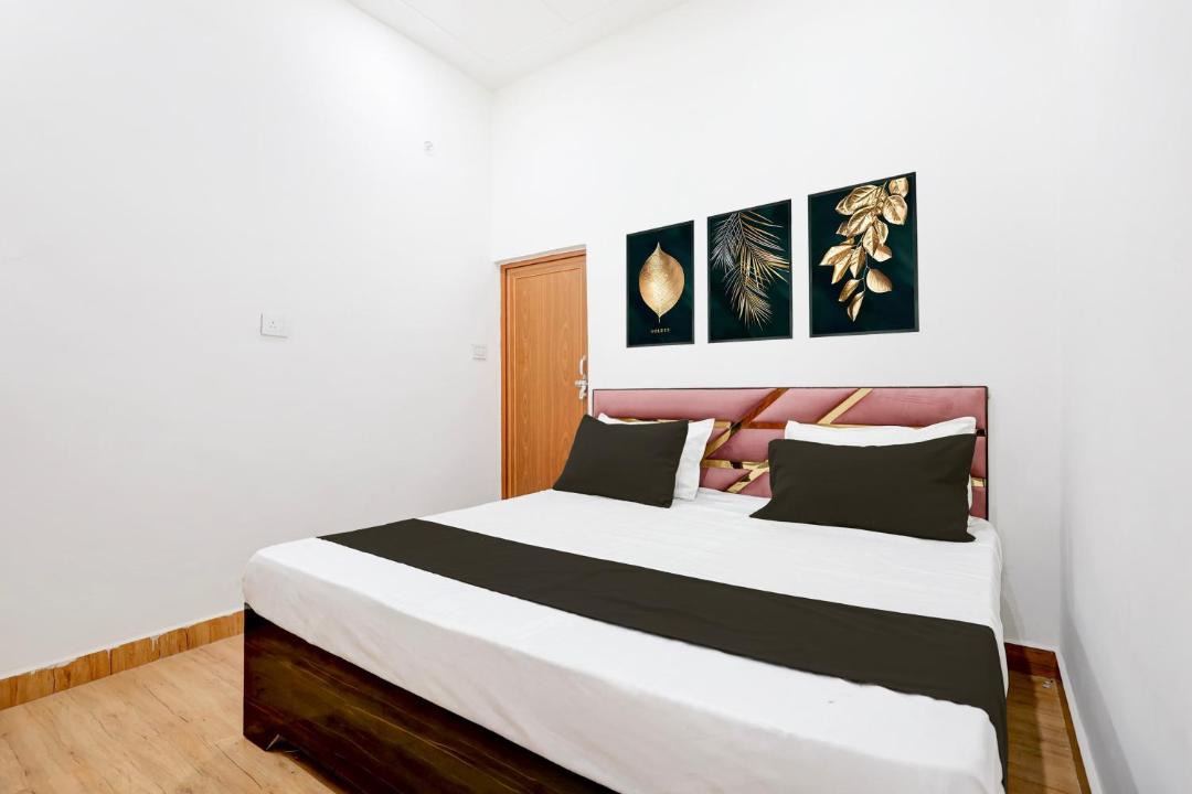Photo of Bedroom in Phulpur