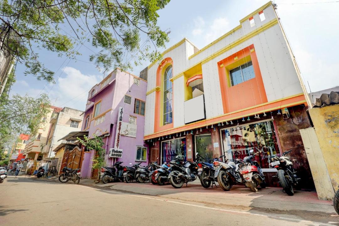 Photo of Buildings in Sadras