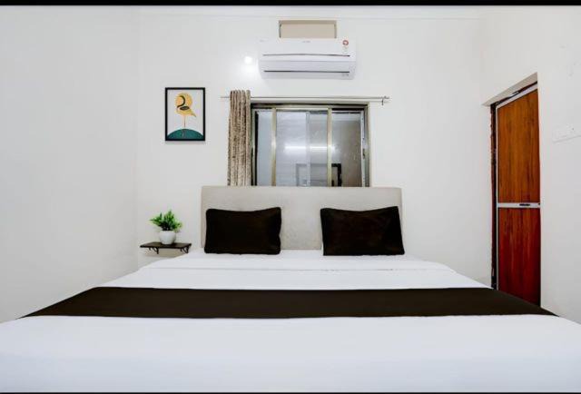 Photo of Bedroom in Jabalpur
