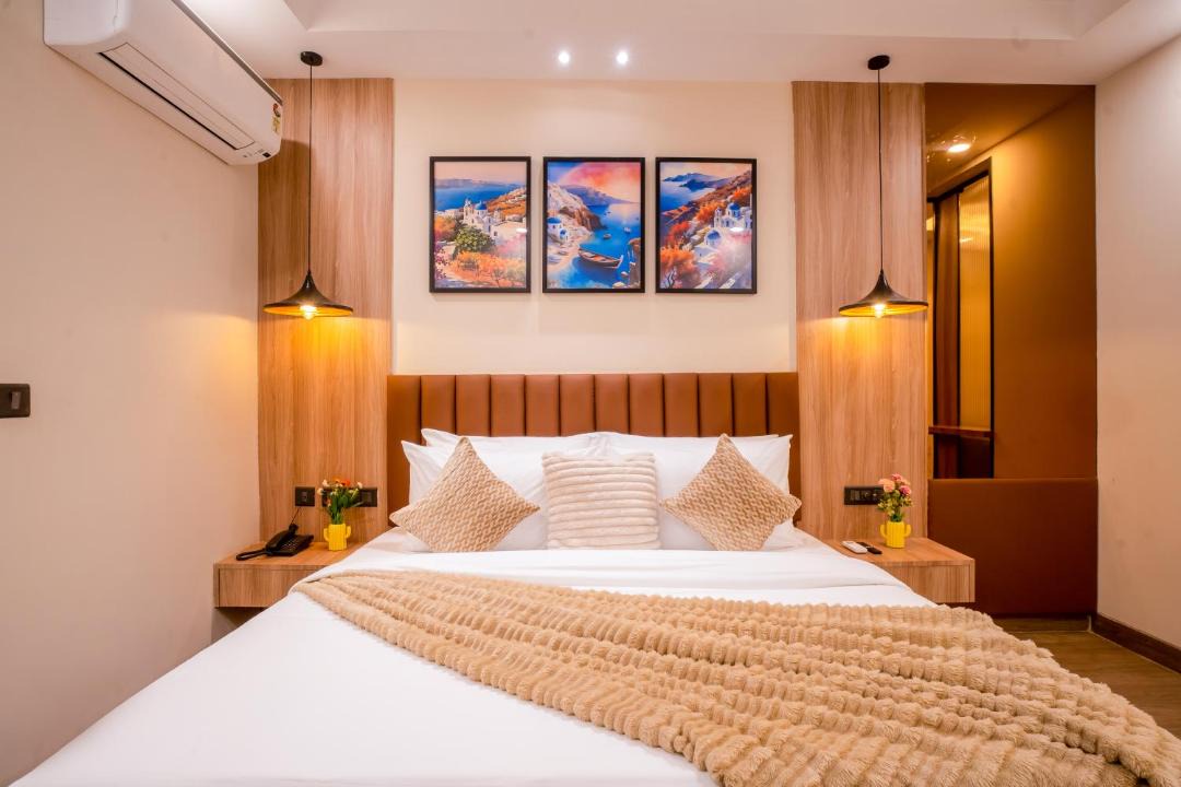 Photo of Bedroom in South City I