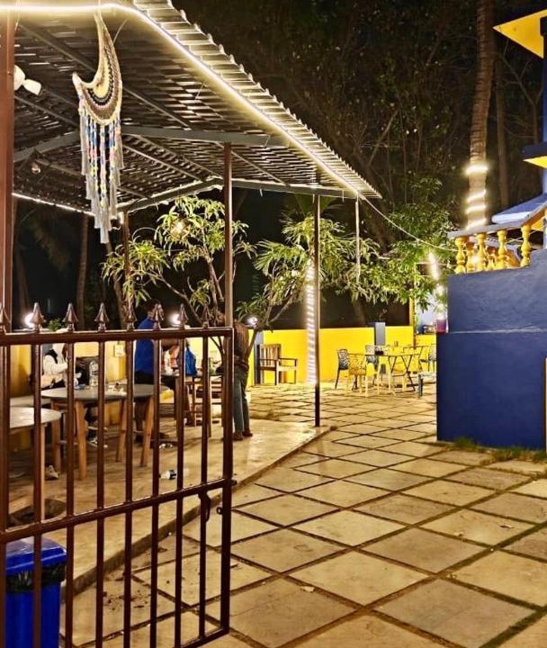 Photo of Others in Morjim