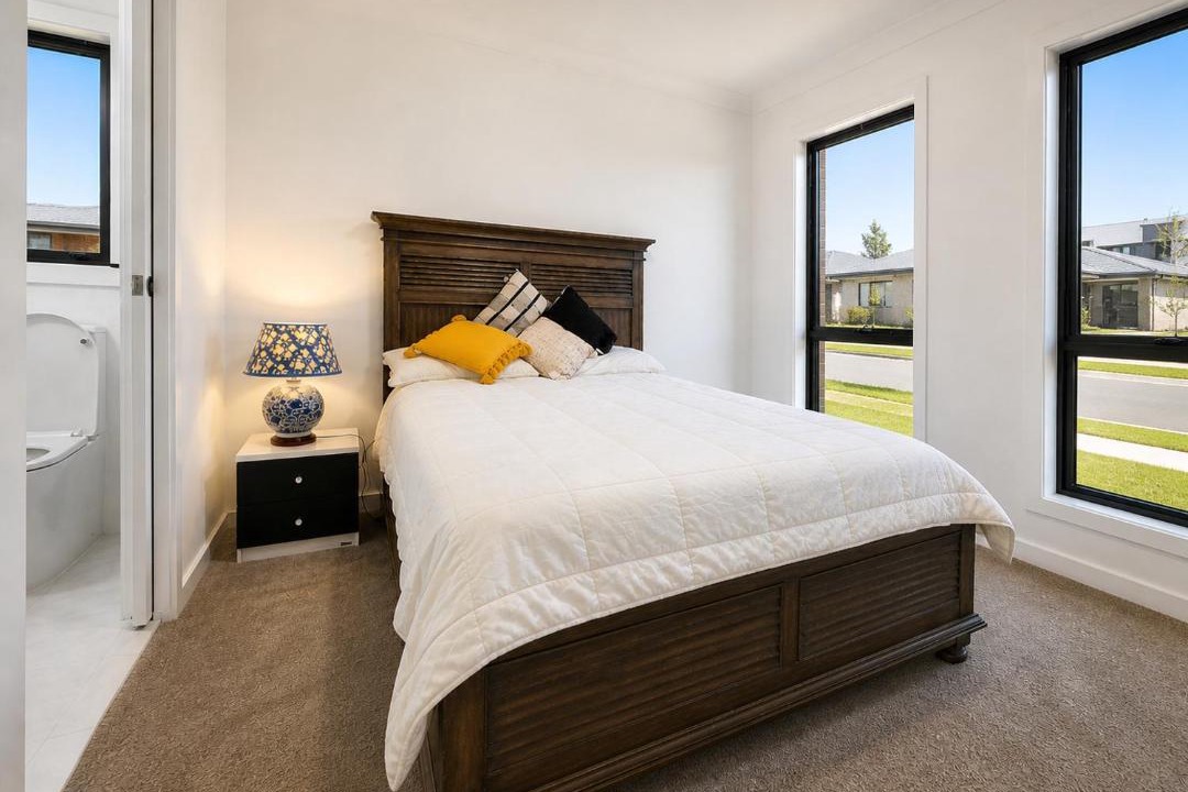 Photo of Bedroom in Austral