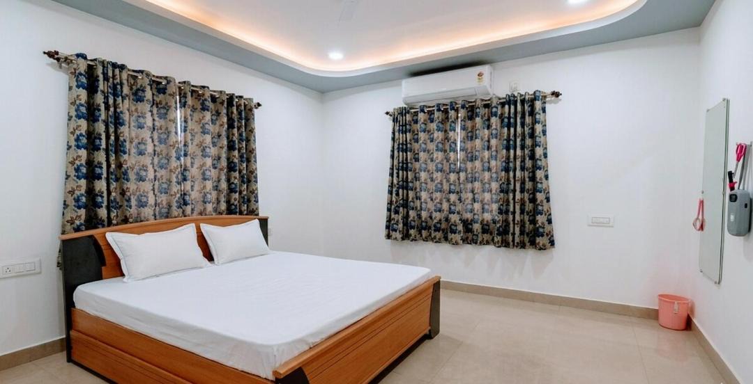 Photo of Bedroom in Kakinada