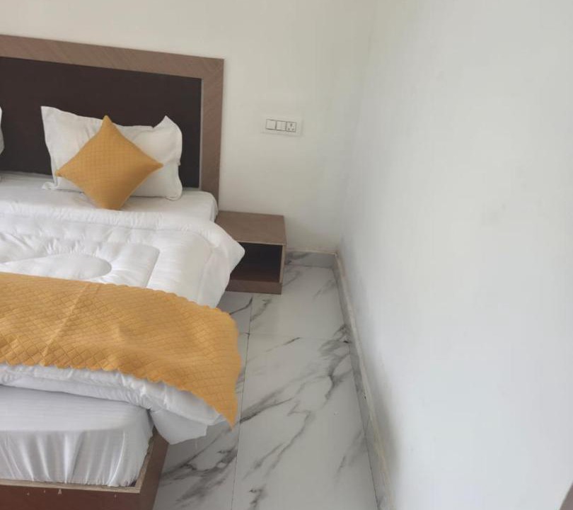 Photo of Bedroom in Narainkoti