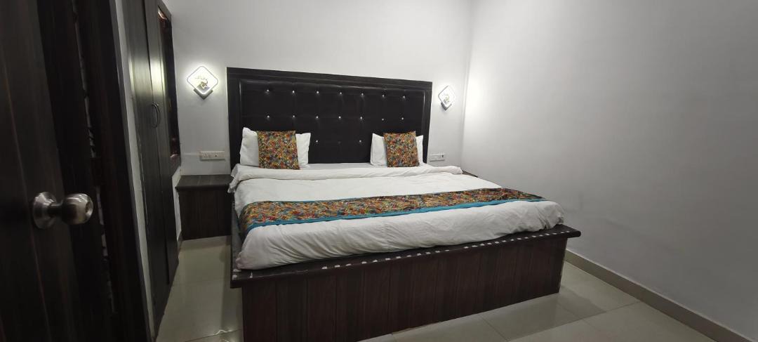 Photo of Bedroom in Agra