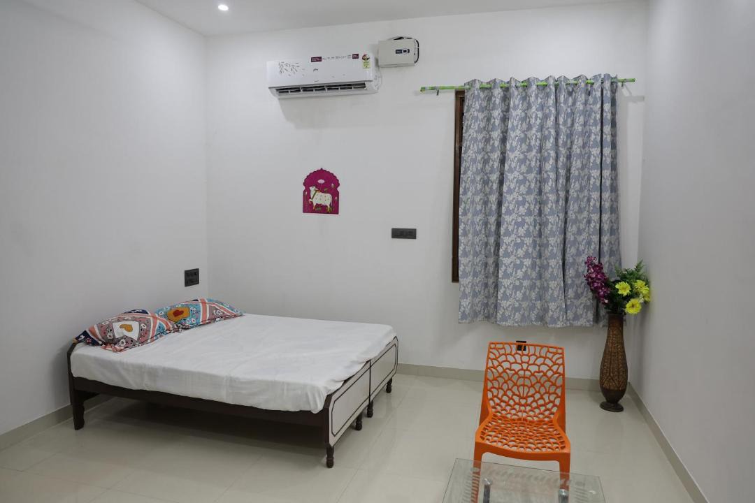 Photo of Bedroom in Vallabhnagar