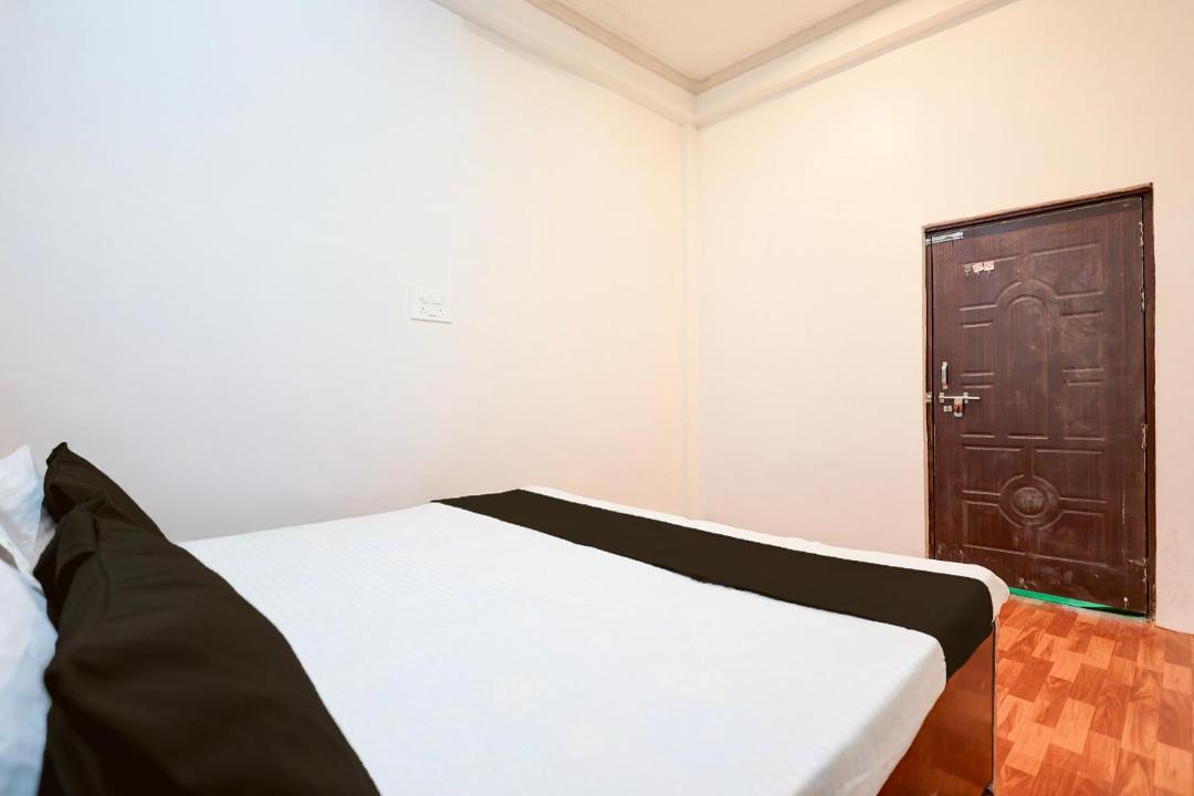 Photo of Bedroom in Etawah