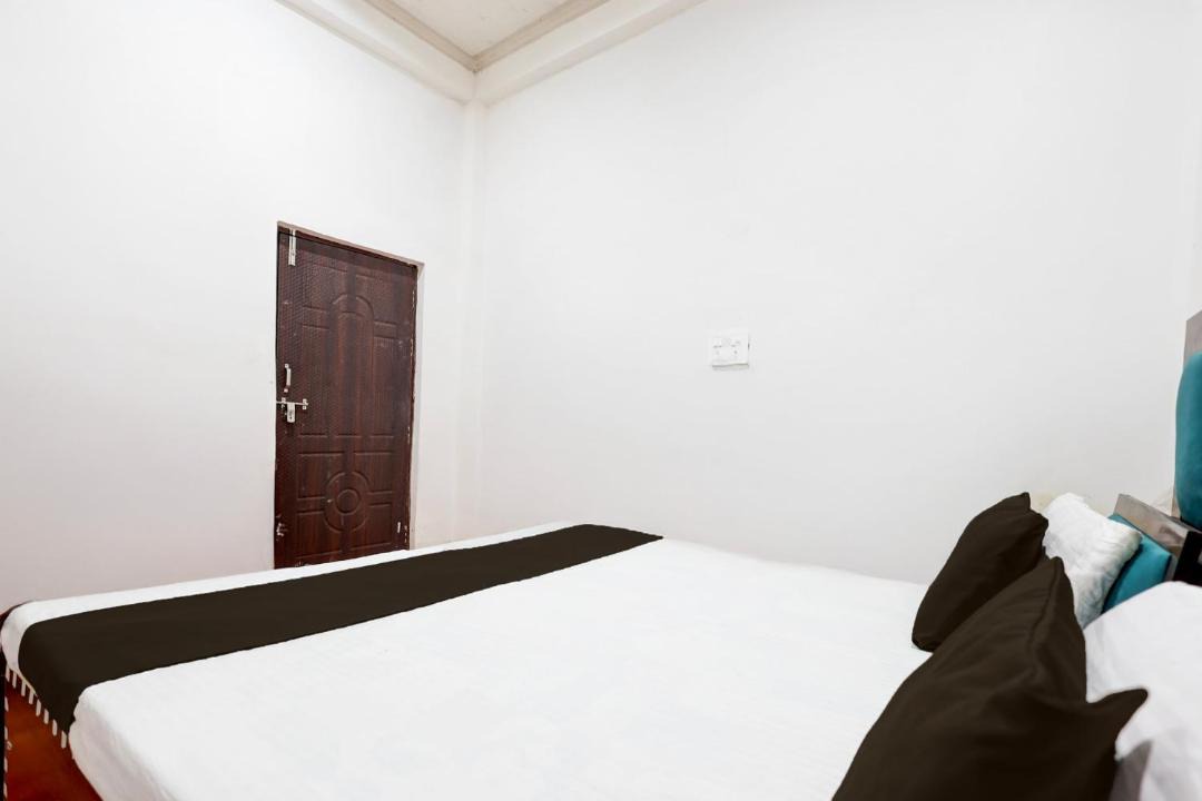 Photo of Bedroom in Etawah
