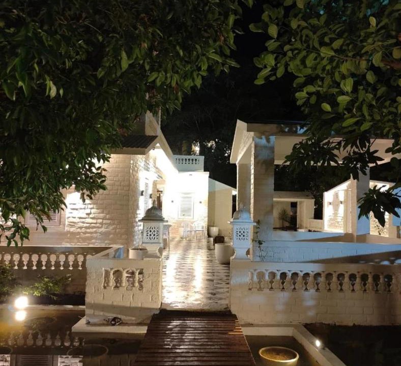 Photo of Others in Bedla