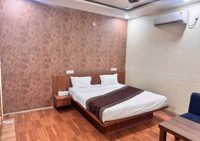 Photo of Bedroom in Tarana