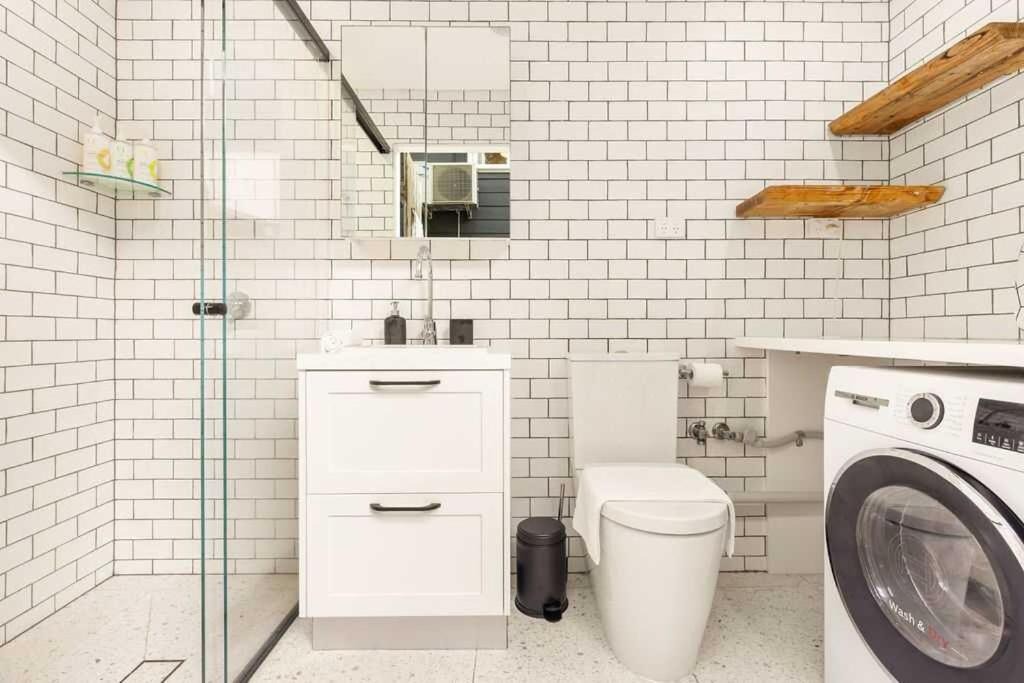 Photo of Bathroom in Redfern