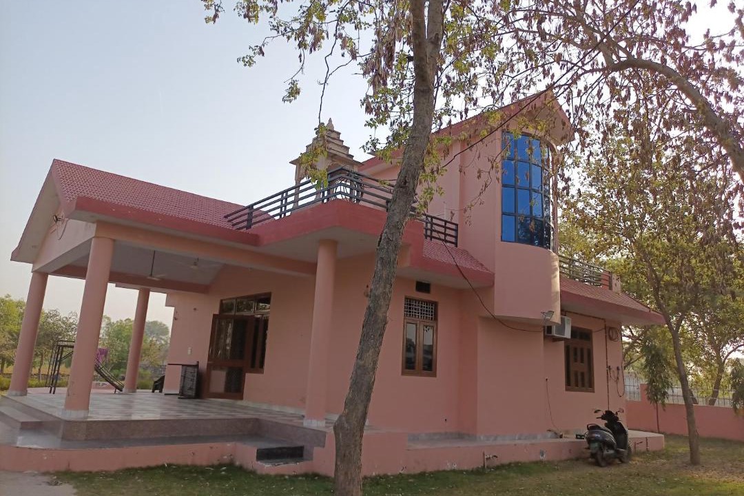 Photo of Others in Chaksu
