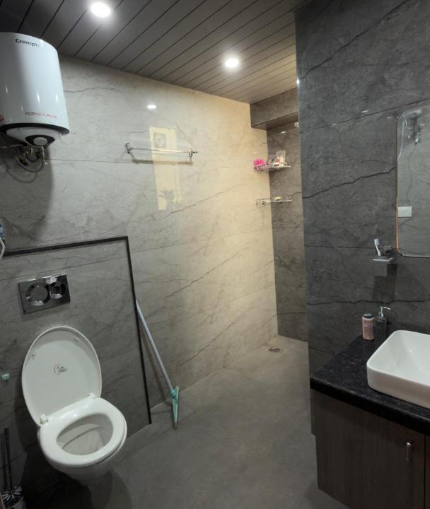 Photo of Bathroom in Raja Park