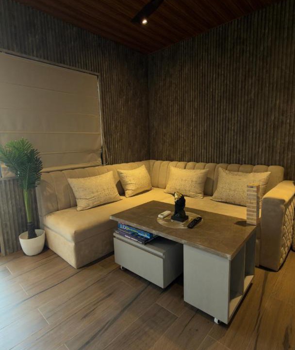 Photo of Livingroom in Raja Park